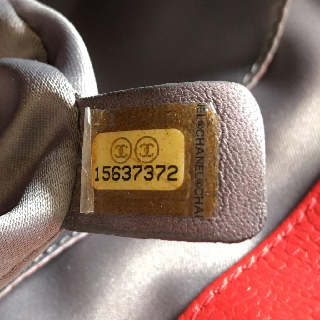 Chanel Caviar Grand Shopping Tote (SHG-UZxg39)