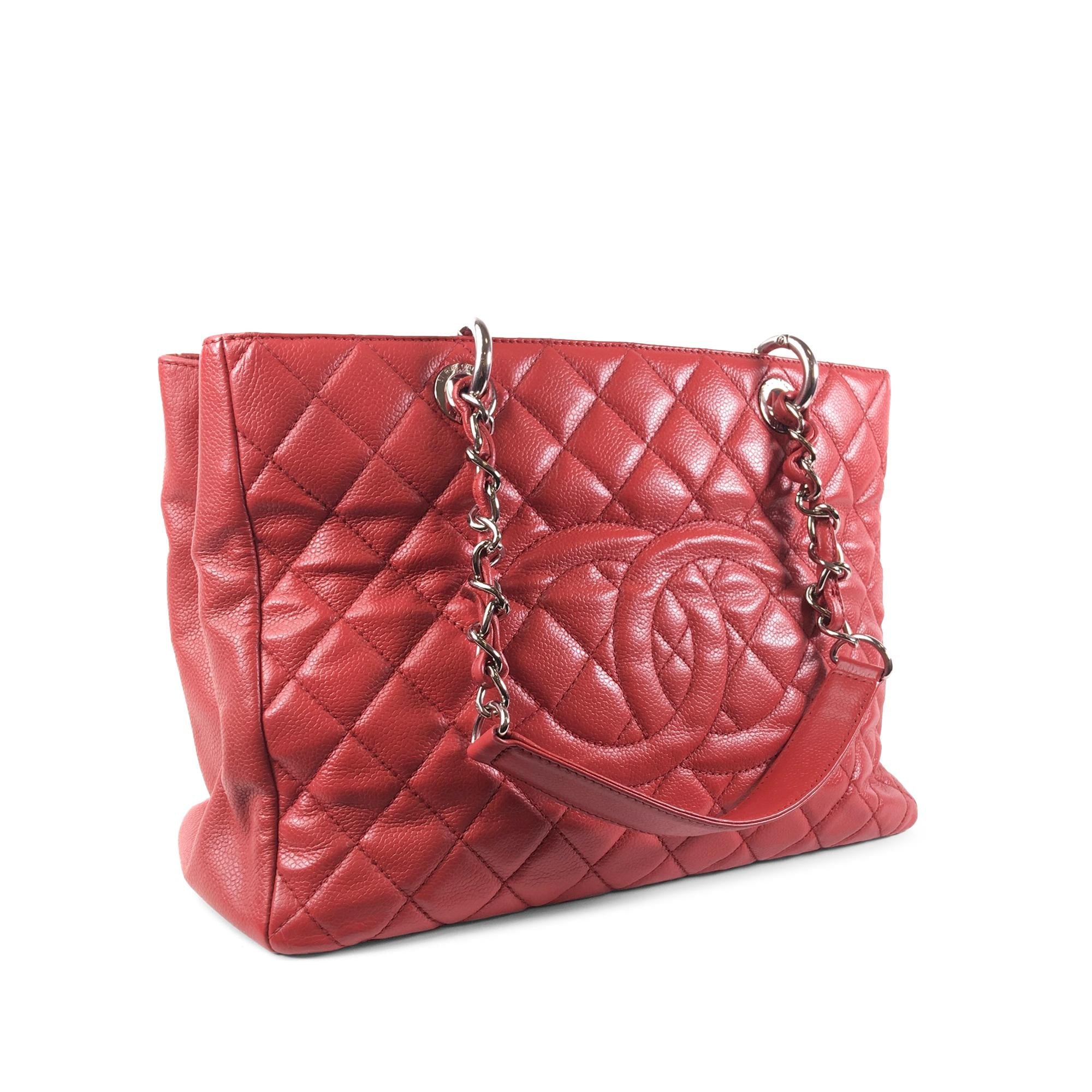 Chanel Caviar Grand Shopping Tote (SHG-UZxg39)