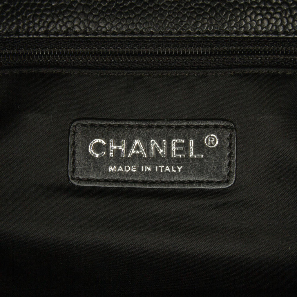 Chanel Caviar Grand Shopping Tote (SHG-TkcRLP)