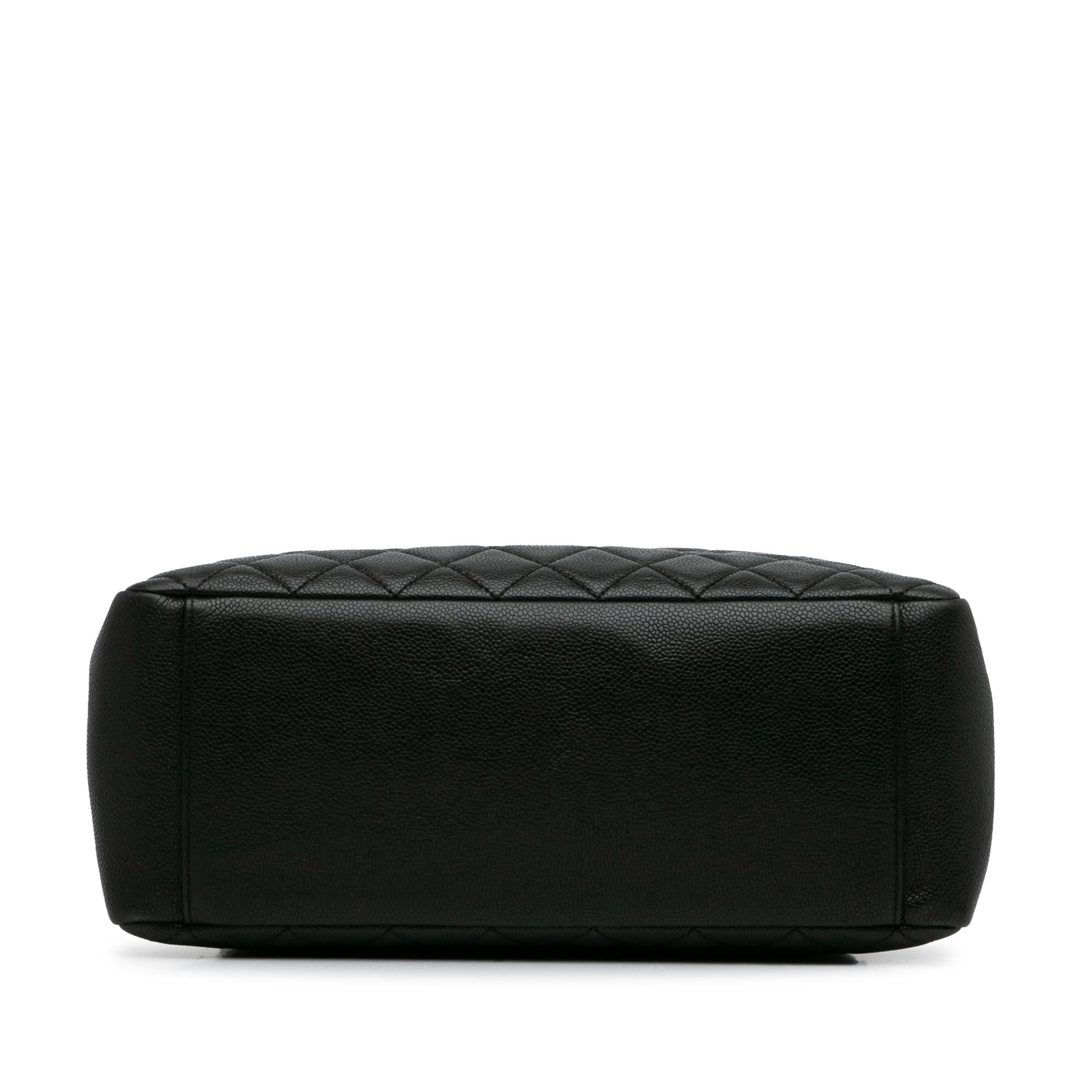 Chanel Caviar Grand Shopping Tote (SHG-TkcRLP)