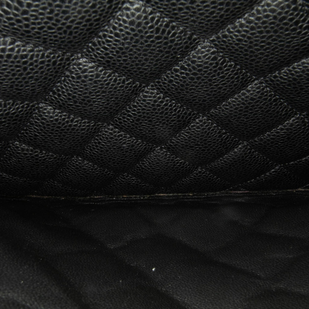 Chanel Caviar Grand Shopping Tote (SHG-uwjTqA)