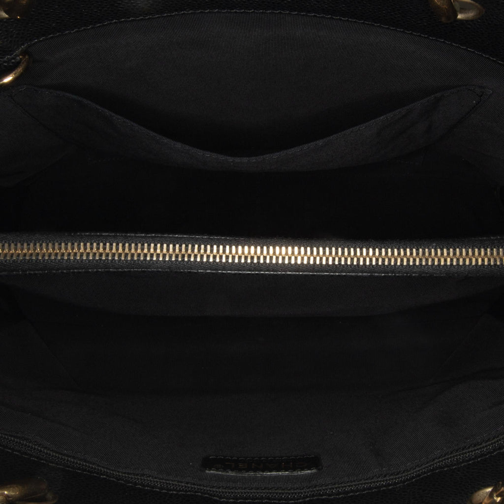 Chanel Caviar Grand Shopping Tote (SHG-uwjTqA)