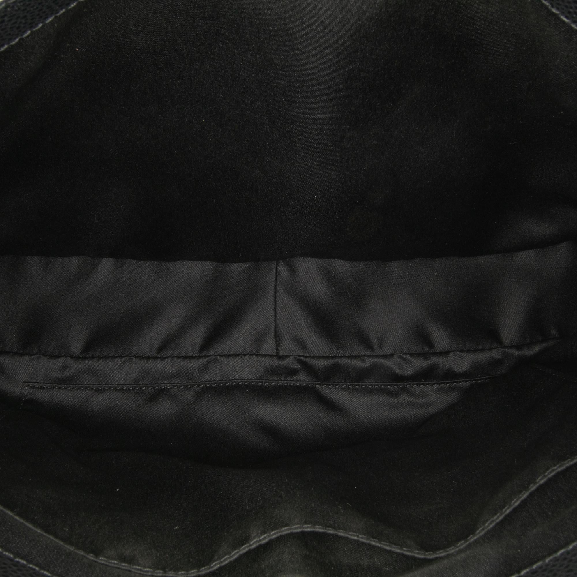 Chanel Caviar Grand Shopping Tote (SHG-U2pz2F)
