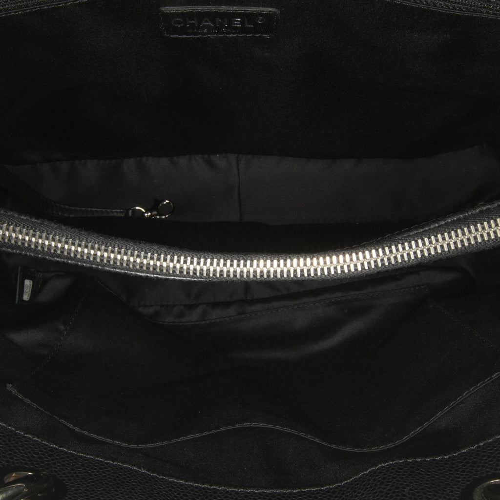 Chanel Caviar Grand Shopping Tote (SHG-BebAyS)