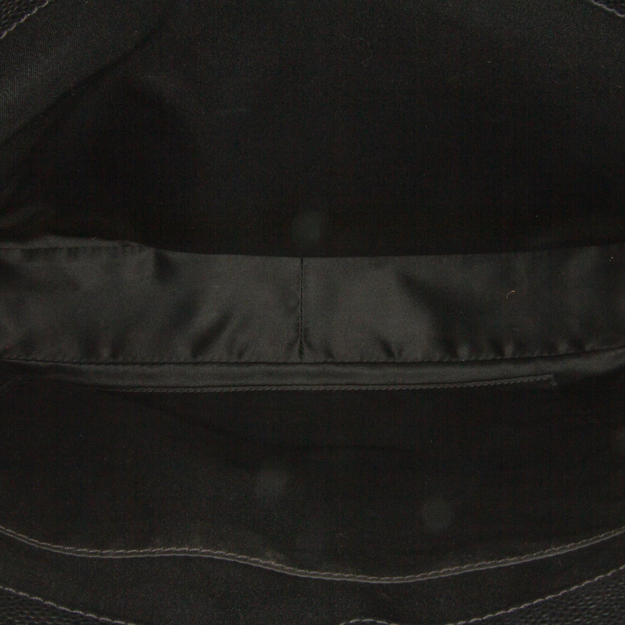 Chanel Caviar Grand Shopping Tote (SHG-LszQLM)