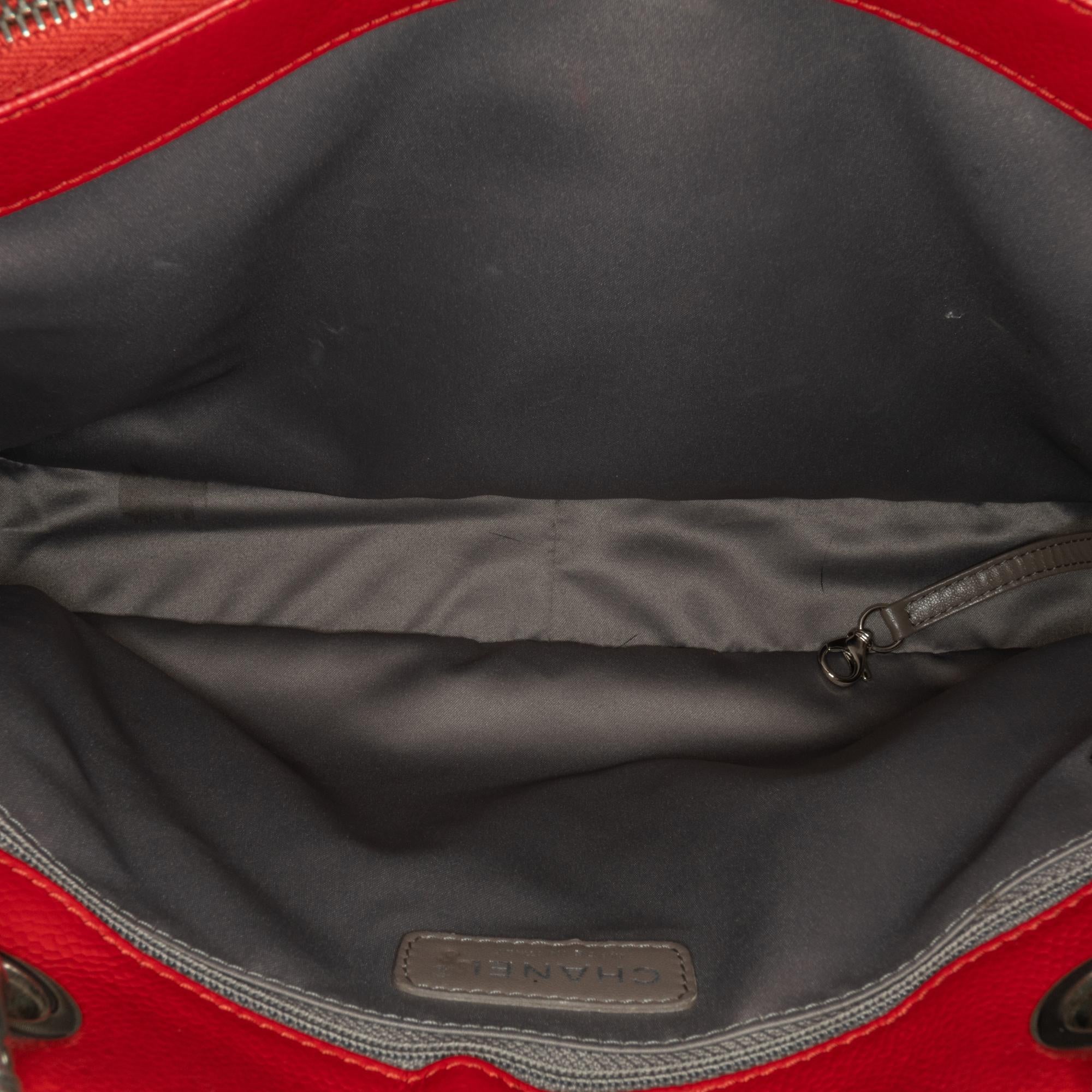 Chanel Caviar Grand Shopping Tote (SHG-3eQltj)