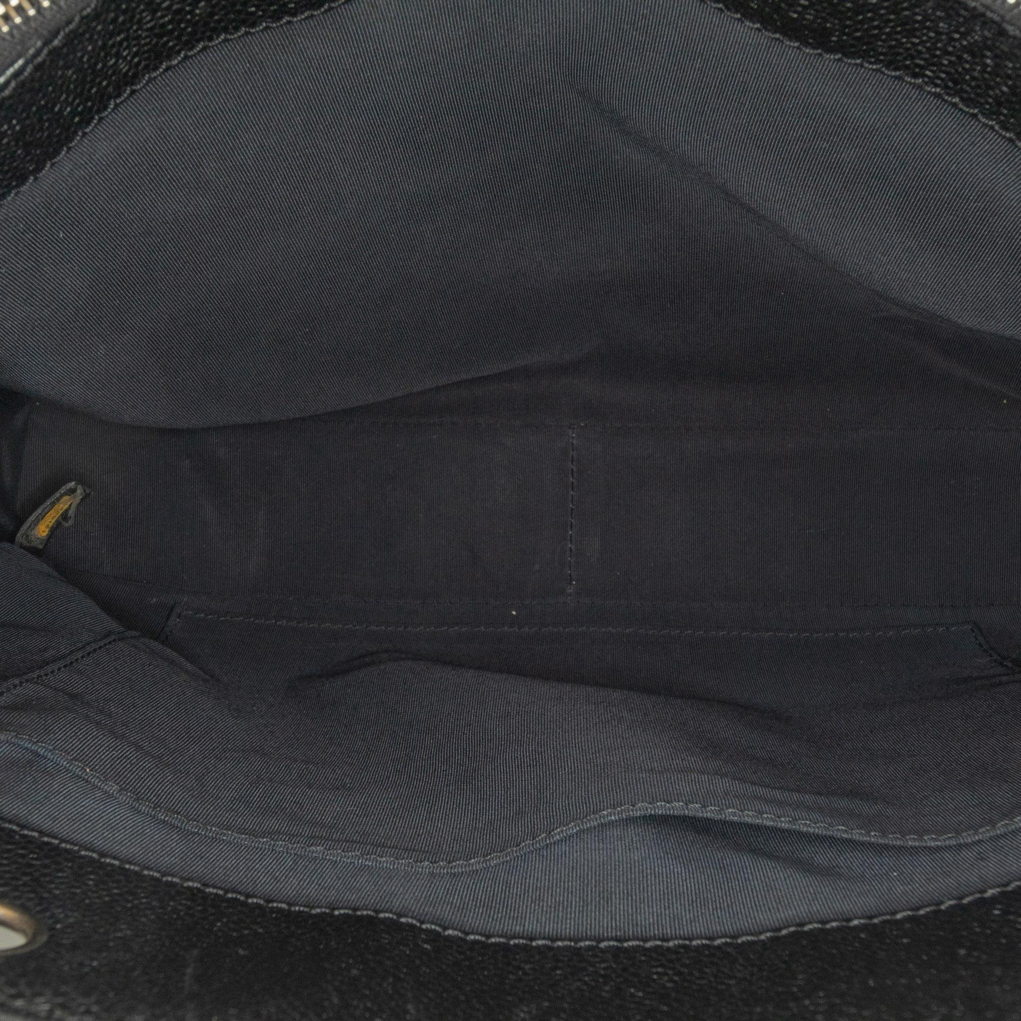 Chanel Caviar Grand Shopping Tote (SHG-96NeKl)
