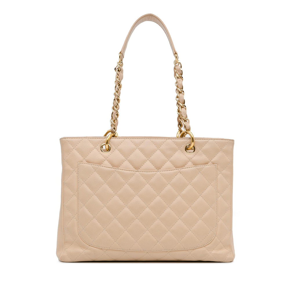 Chanel Caviar Grand Shopping Tote (SHG-V5TxH5)