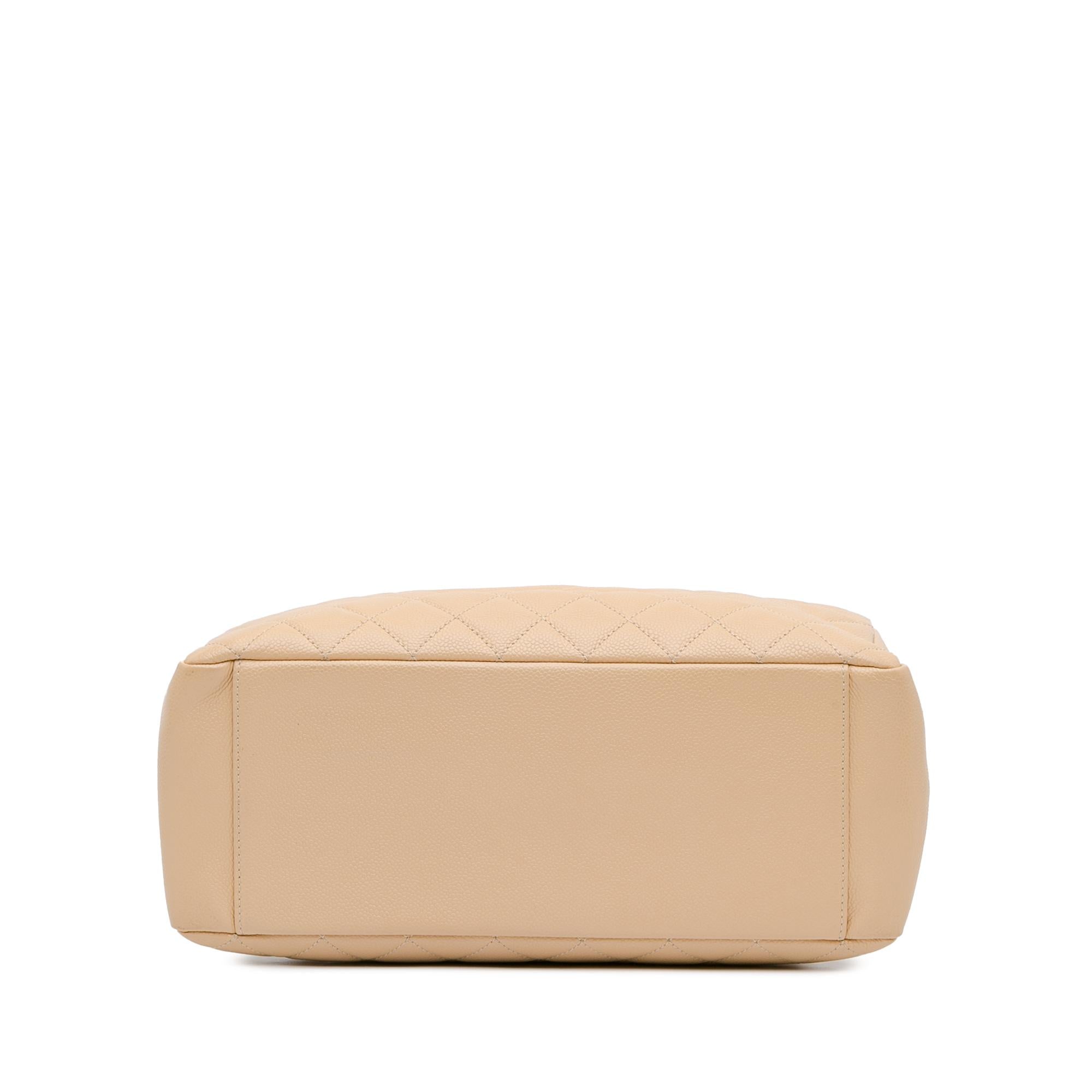 Chanel Caviar Grand Shopping Tote (SHG-Zsiq45)