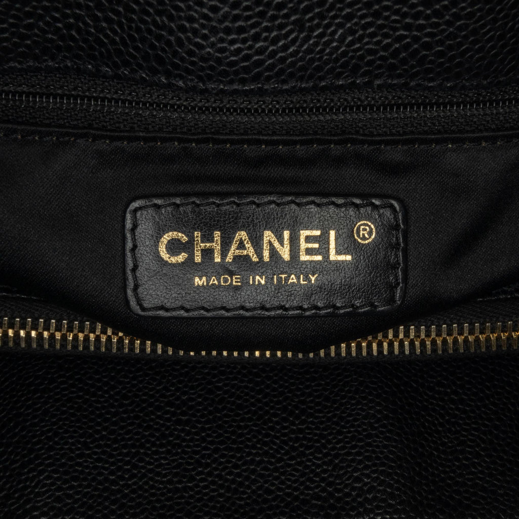 Chanel Caviar Grand Shopping Tote (SHG-8A60Nv)