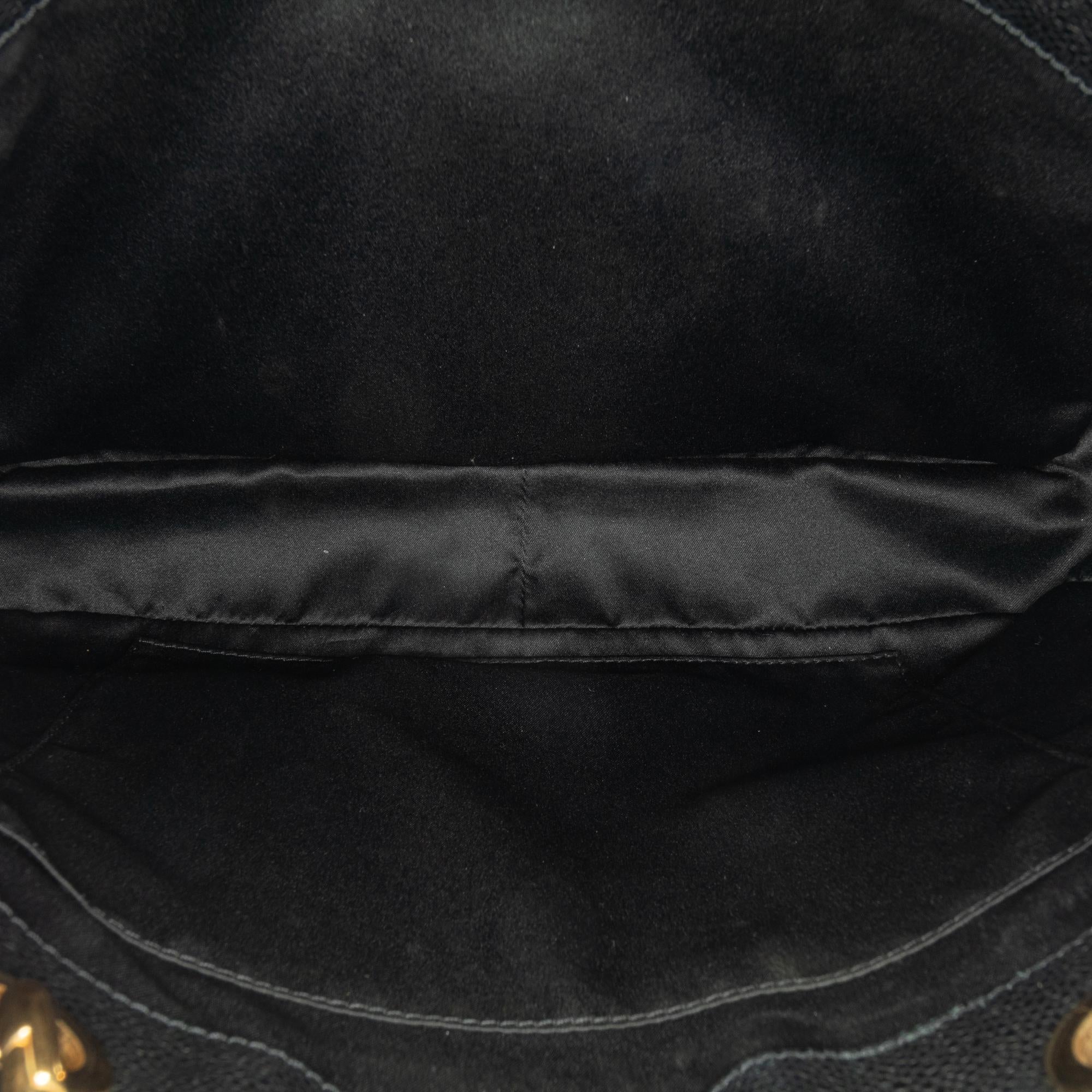 Chanel Caviar Grand Shopping Tote (SHG-8A60Nv)