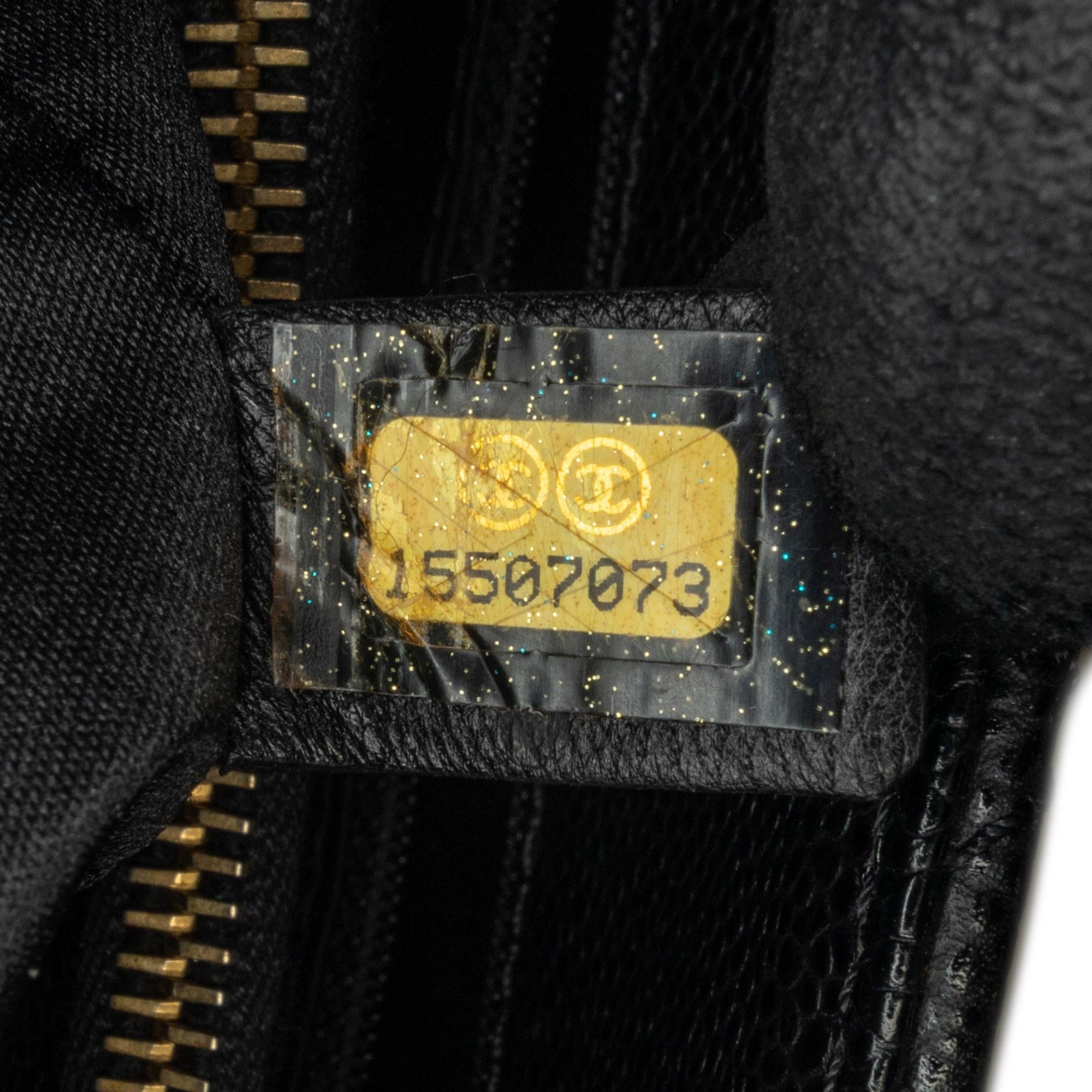 Chanel Caviar Grand Shopping Tote (SHG-LW8TUu)