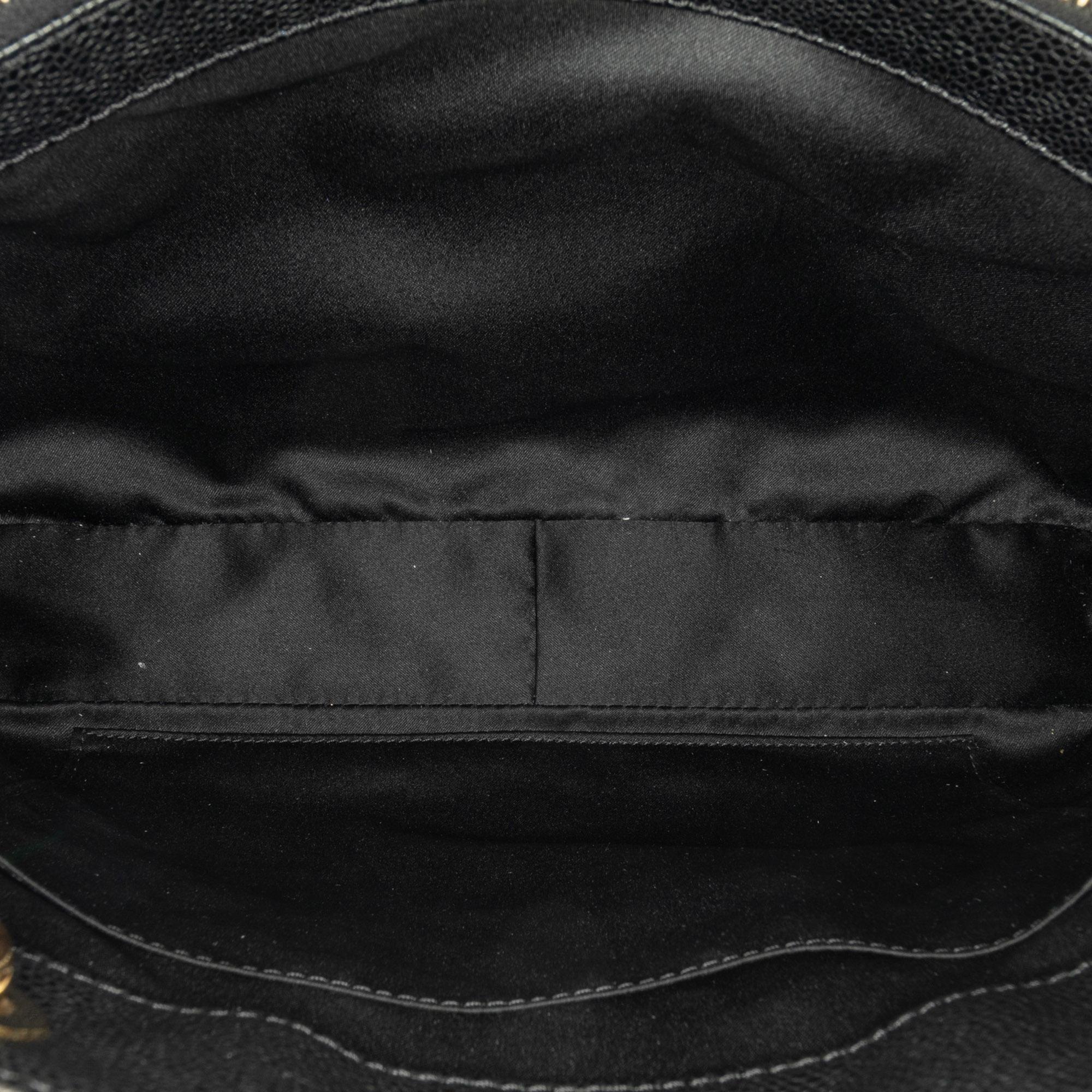 Chanel Caviar Grand Shopping Tote (SHG-LW8TUu)