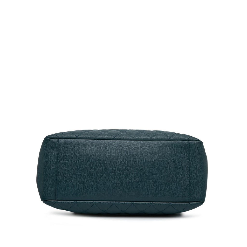 Chanel Caviar Grand Shopping Tote (SHG-mFqSGP)