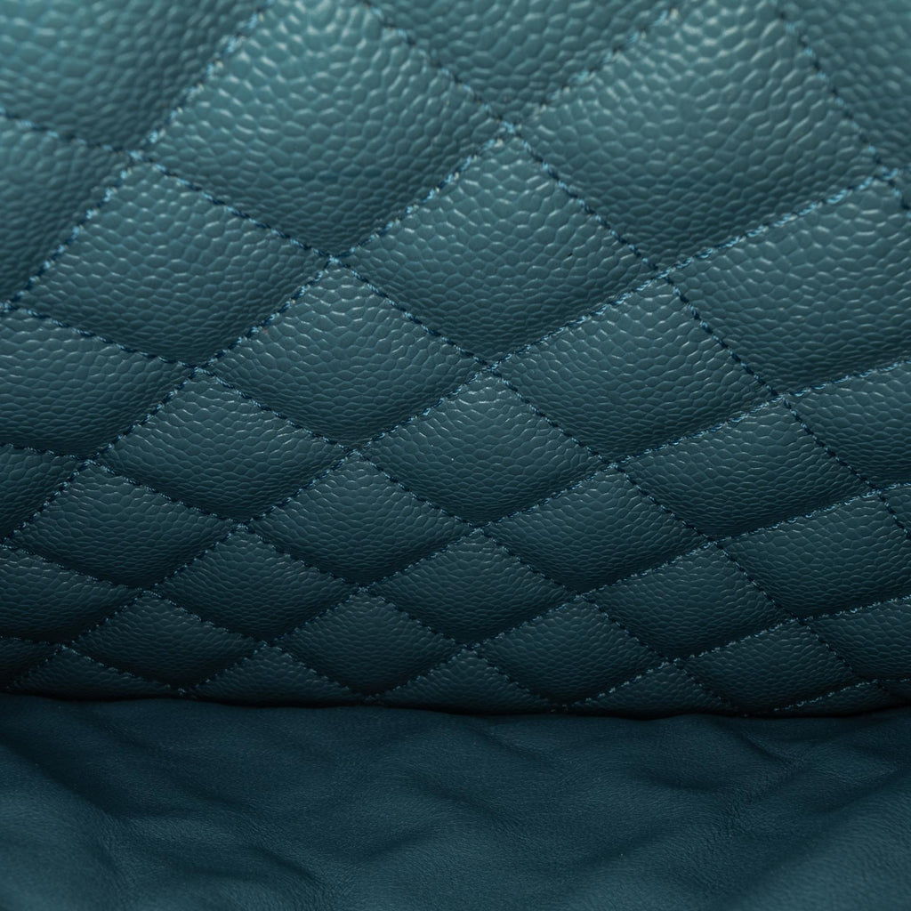 Chanel Caviar Grand Shopping Tote (SHG-mFqSGP)