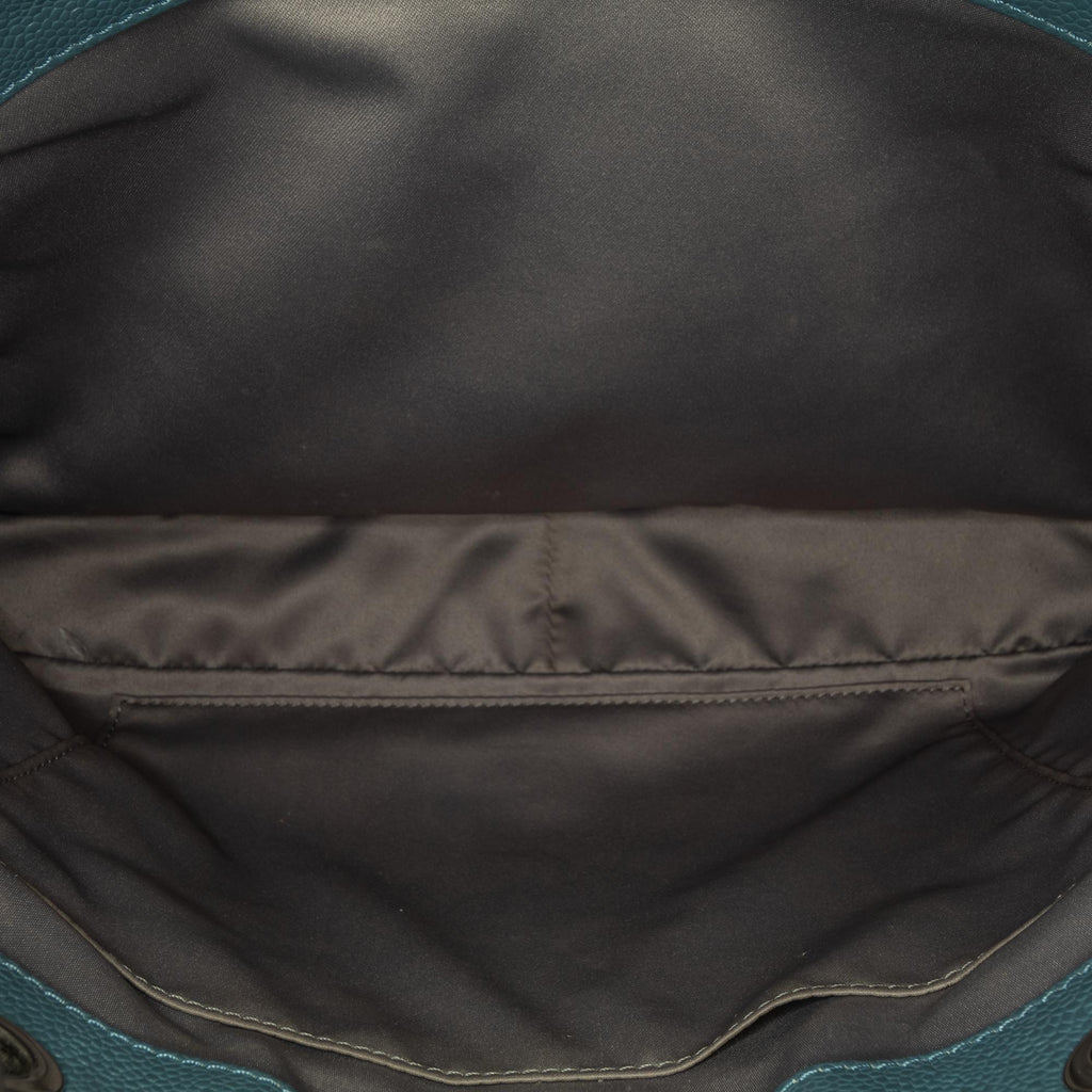 Chanel Caviar Grand Shopping Tote (SHG-mFqSGP)
