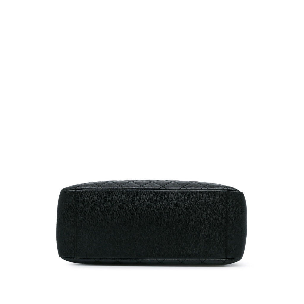 Chanel Caviar Grand Shopping Tote (SHG-aiJkXx)