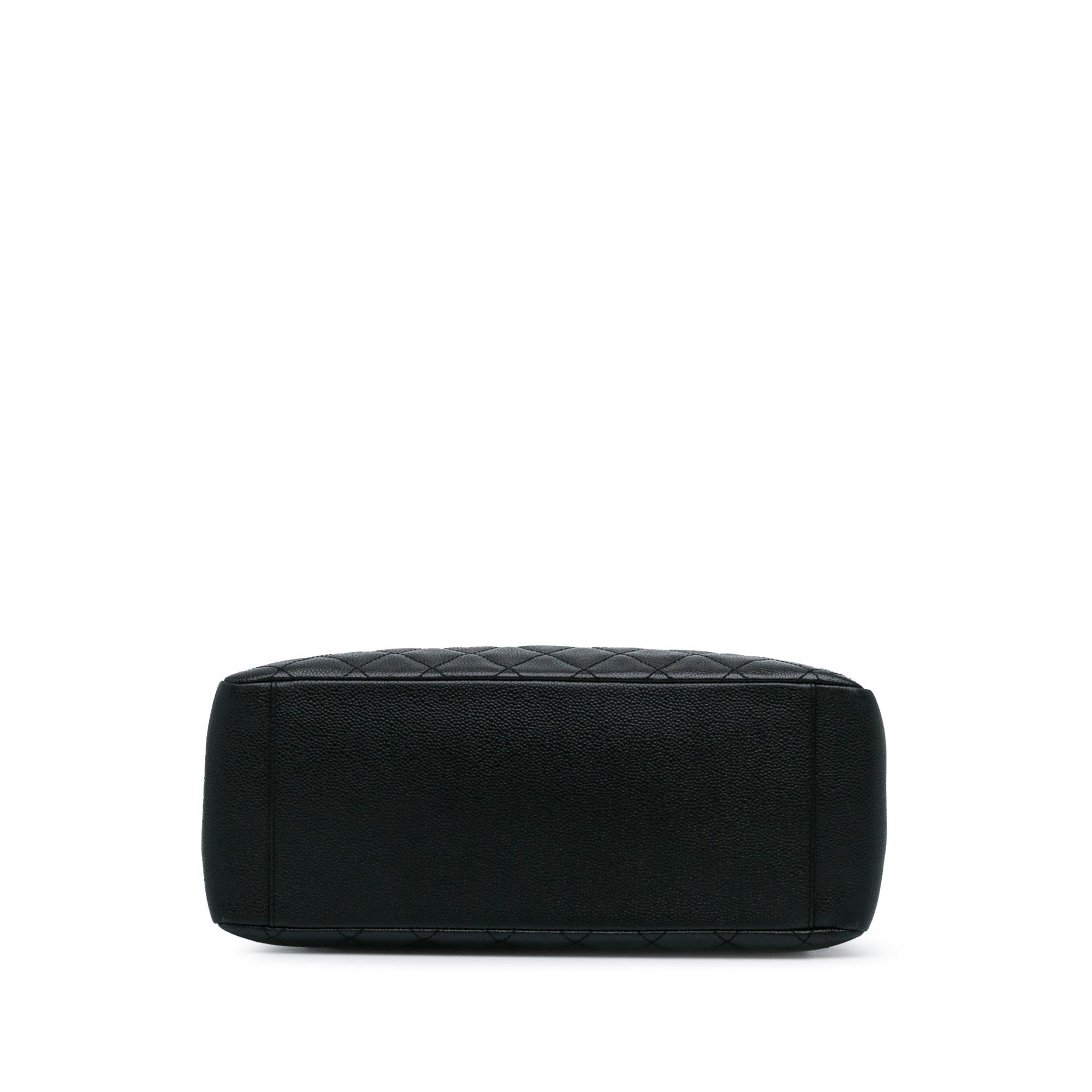Chanel Caviar Grand Shopping Tote (SHG-aiJkXx)