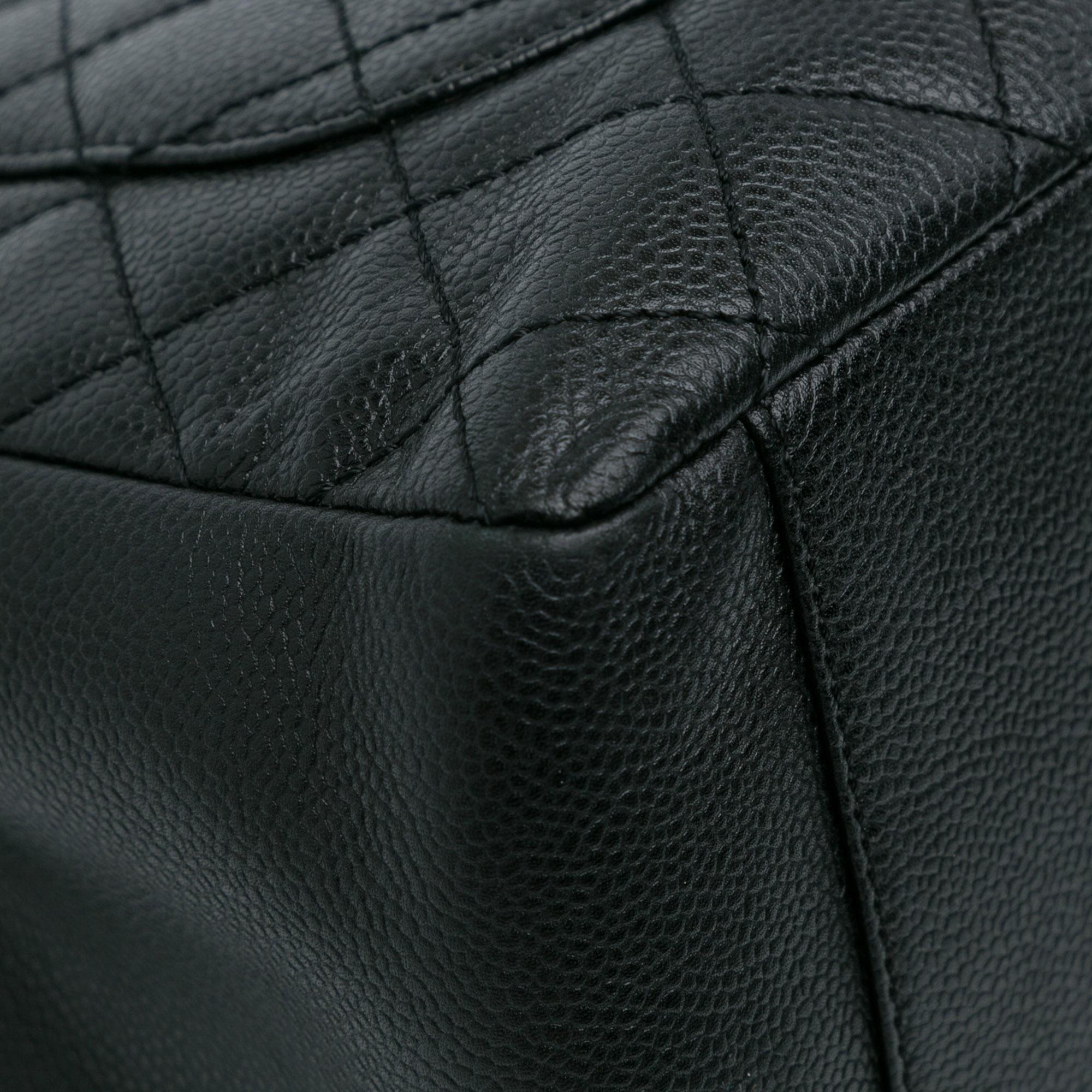 Chanel Caviar Grand Shopping Tote (SHG-aiJkXx)