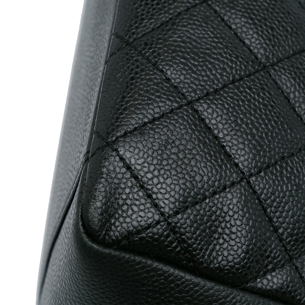 Chanel Caviar Grand Shopping Tote (SHG-aiJkXx)