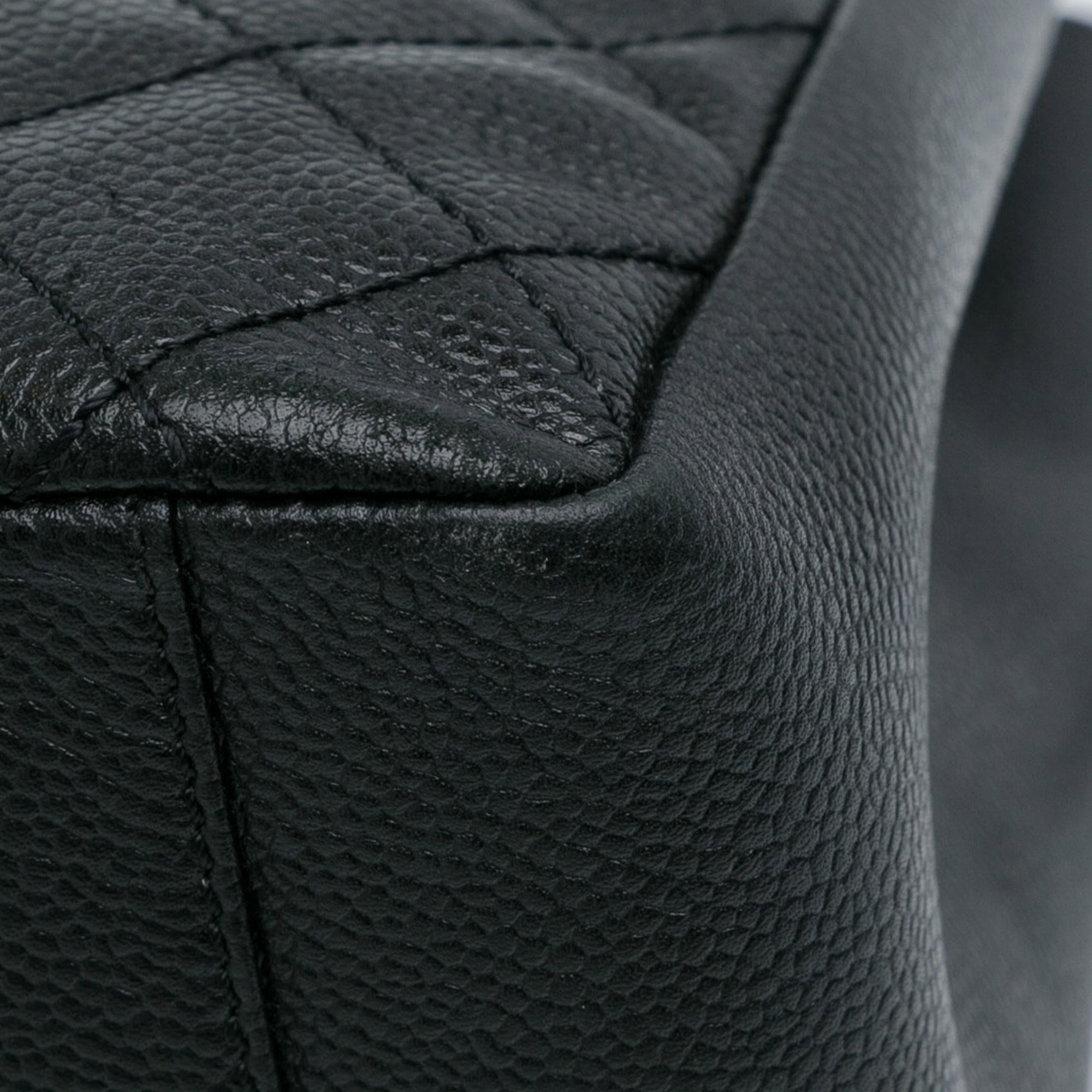 Chanel Caviar Grand Shopping Tote (SHG-aiJkXx)