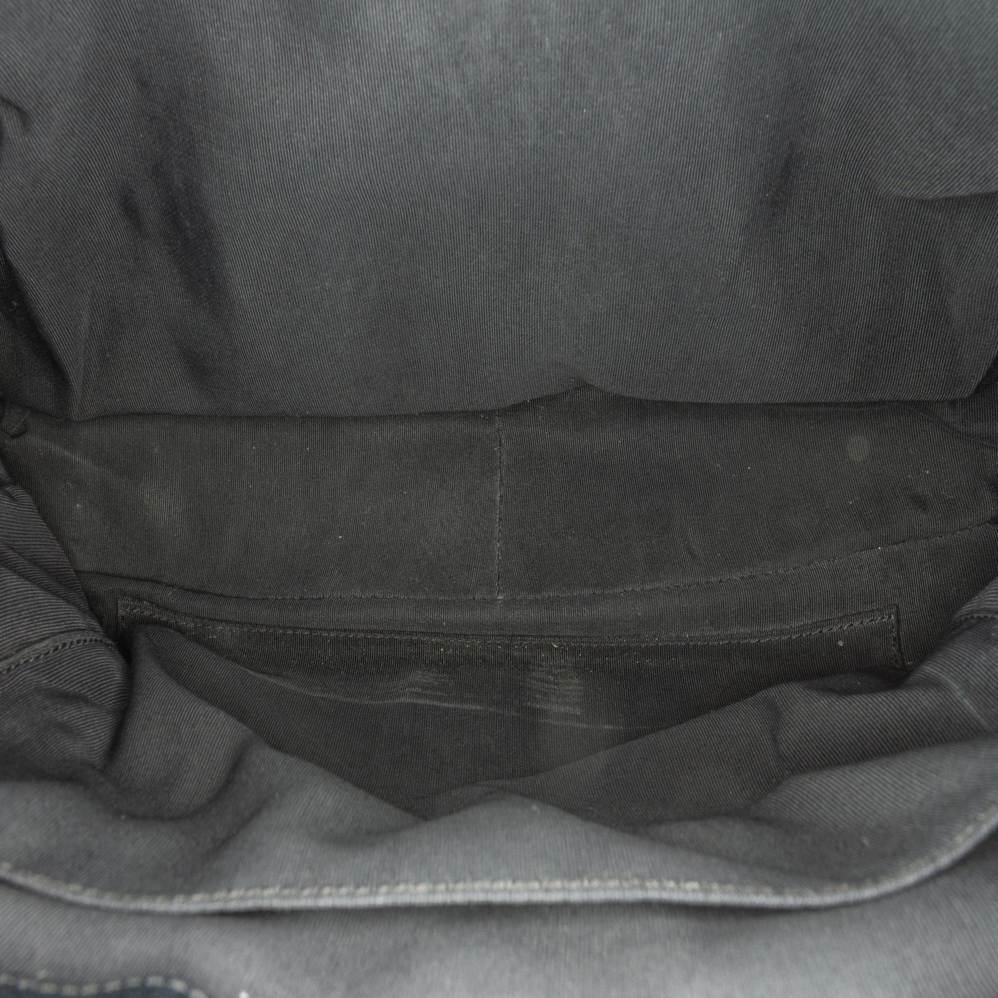 Chanel Caviar Grand Shopping Tote (SHG-ZEuBJd)