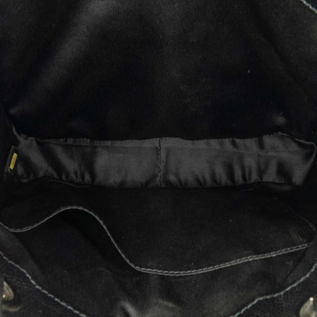 Chanel Caviar Grand Shopping Tote (SHG-UJa5nr)