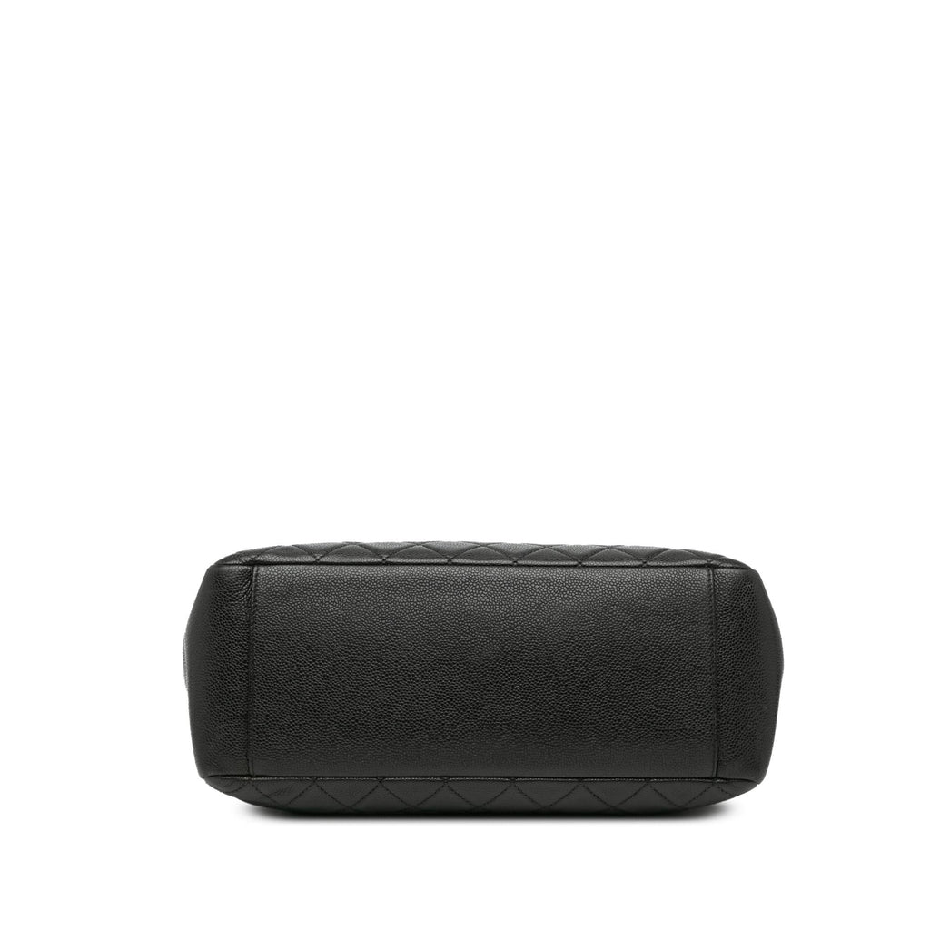 Chanel Caviar Grand Shopping Tote (SHG-2PDEAG)