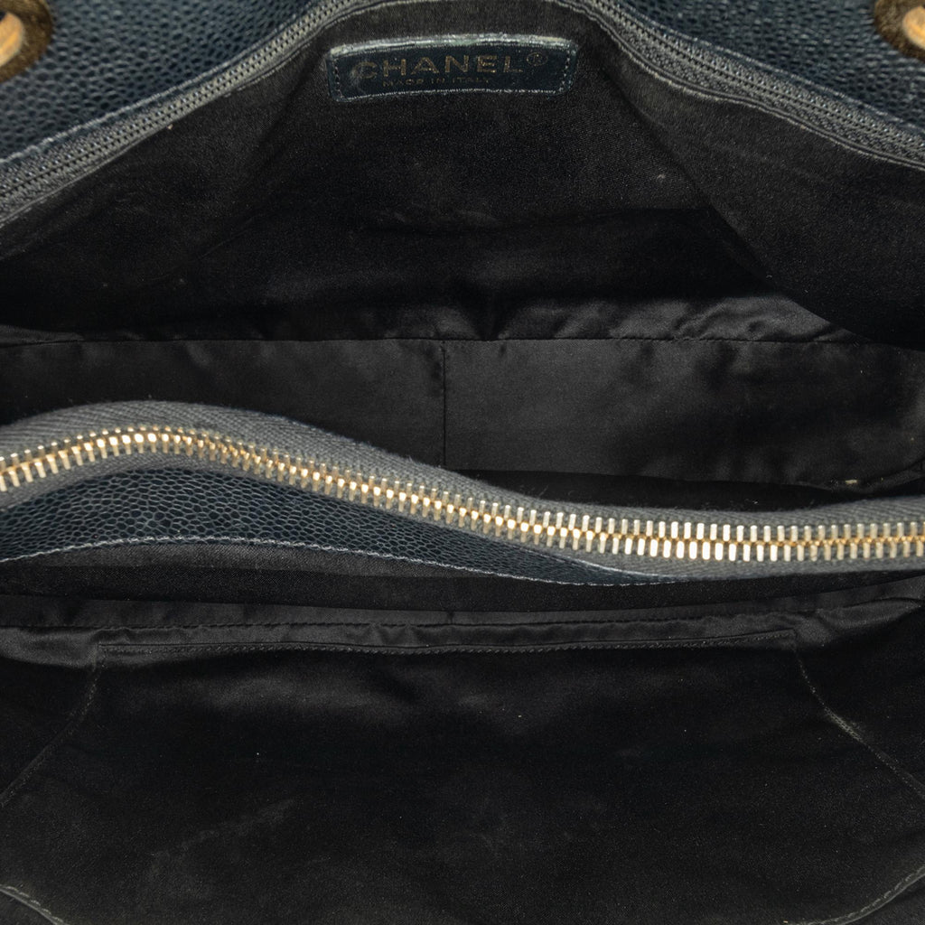 Chanel Caviar Grand Shopping Tote (SHG-2PDEAG)