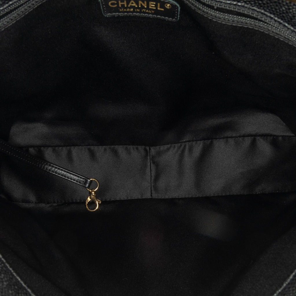 Chanel Caviar Grand Shopping Tote (SHG-V4QFSE)