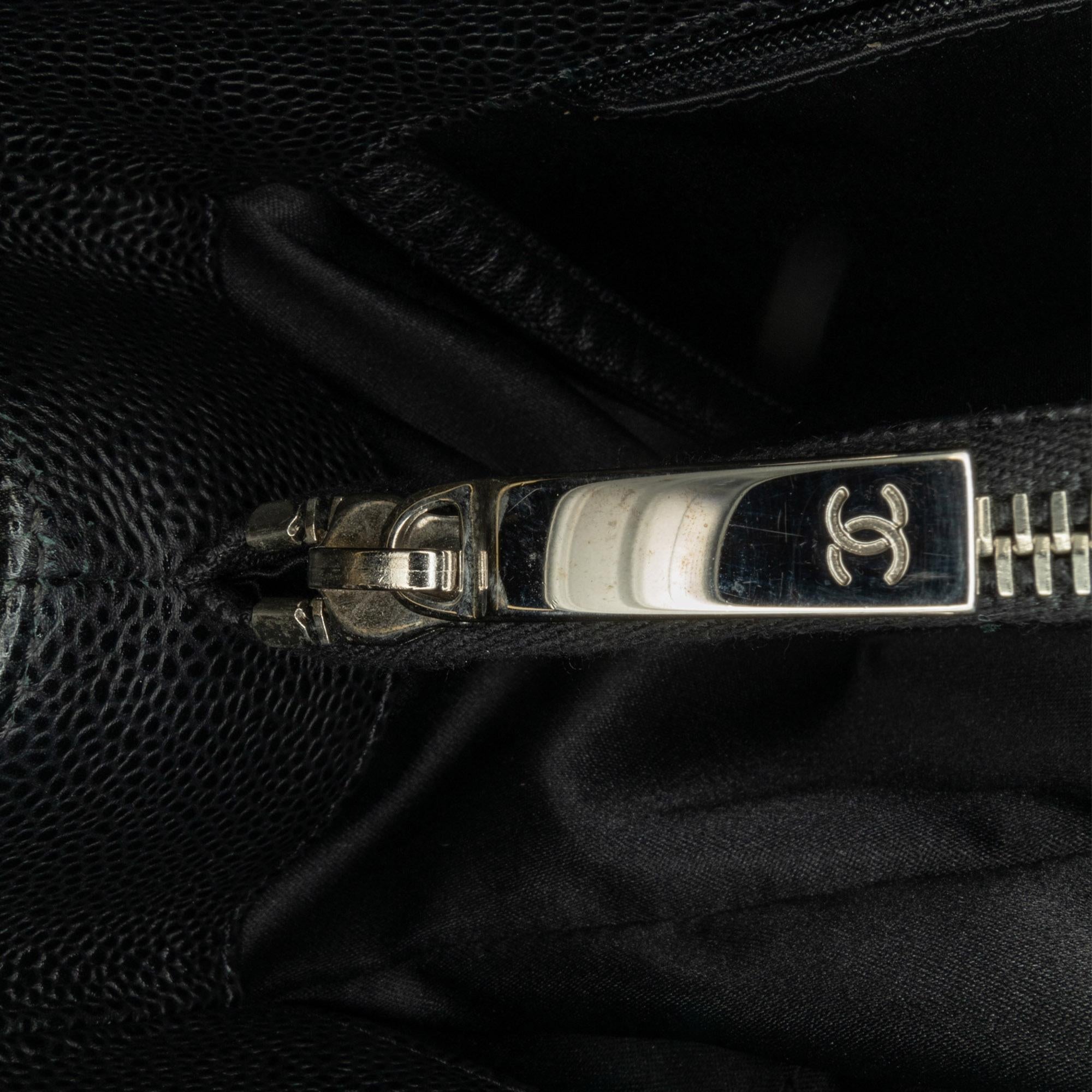 Chanel Caviar Grand Shopping Tote (SHG-BABGfj)