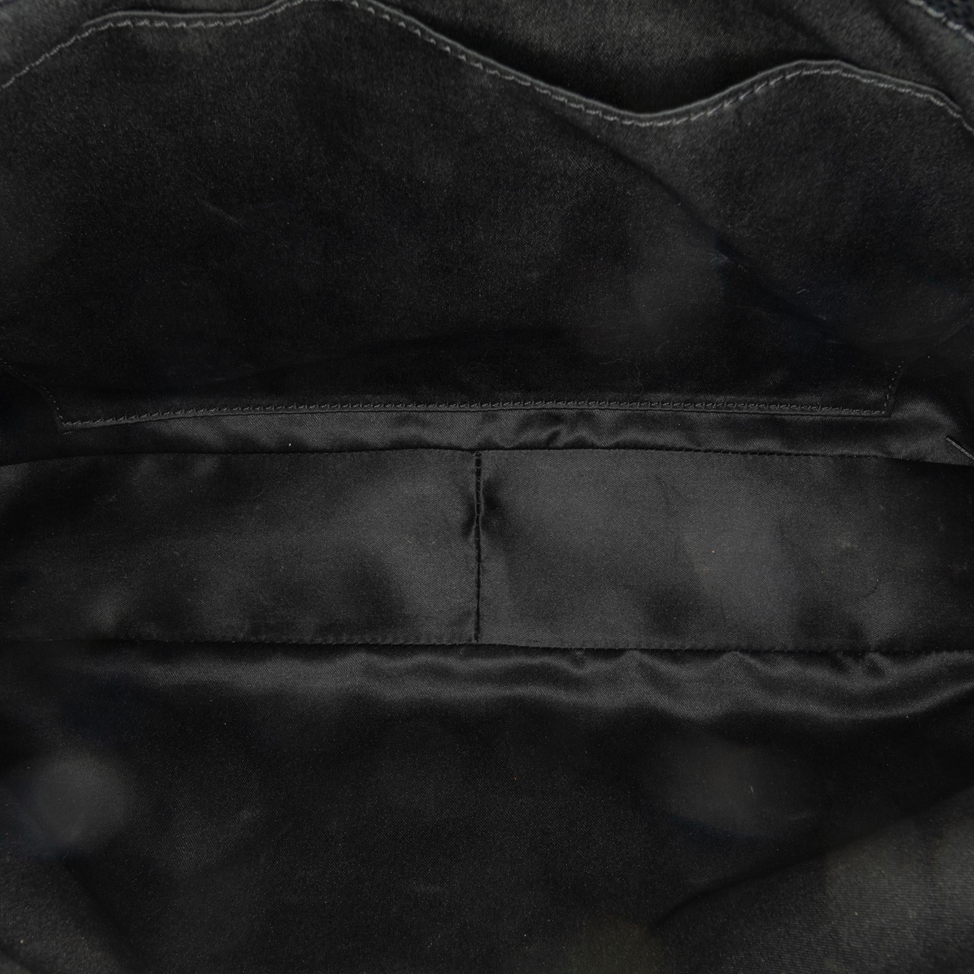 Chanel Caviar Grand Shopping Tote (SHG-abR3gO)