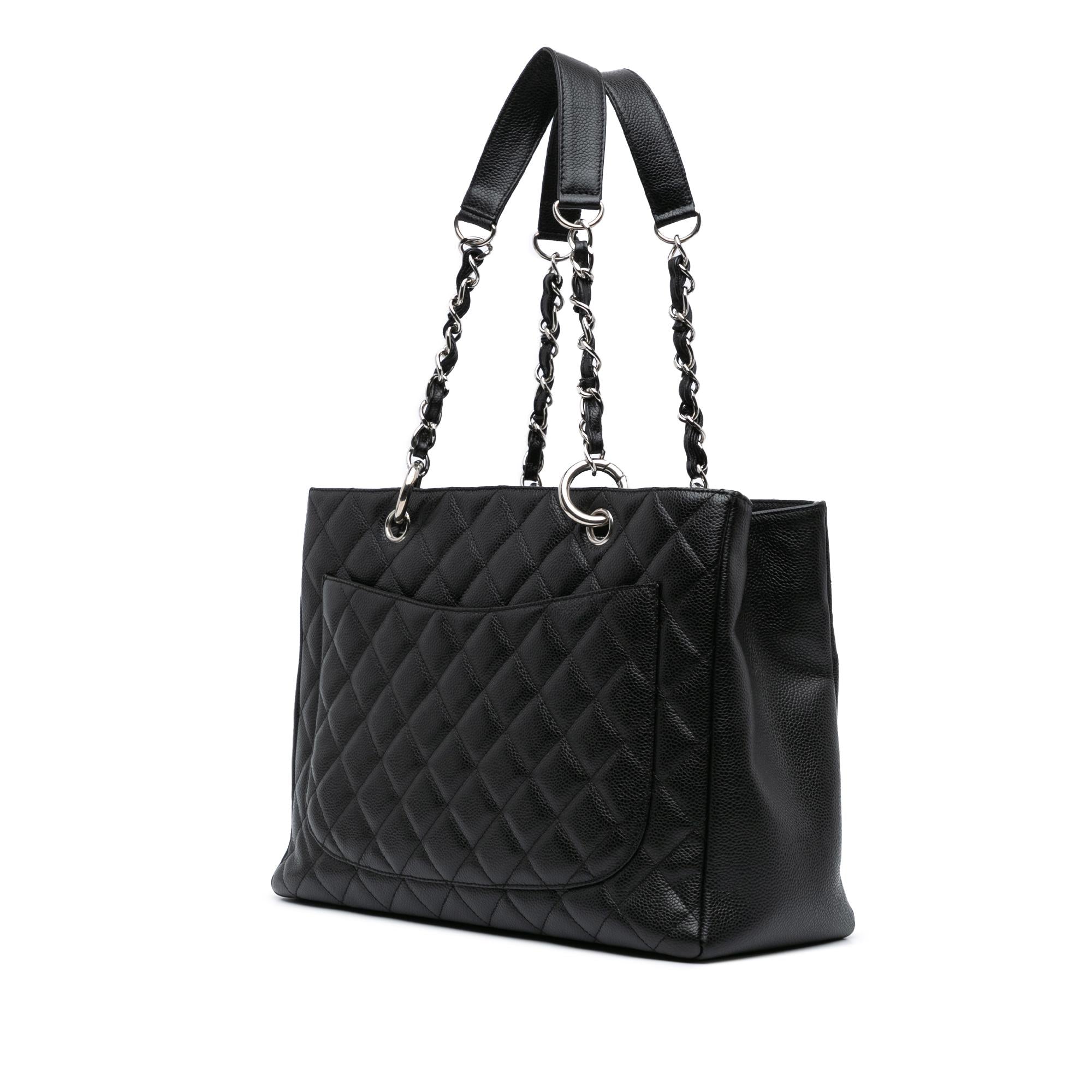 Chanel Caviar Grand Shopping Tote (SHG-sAOTMf)