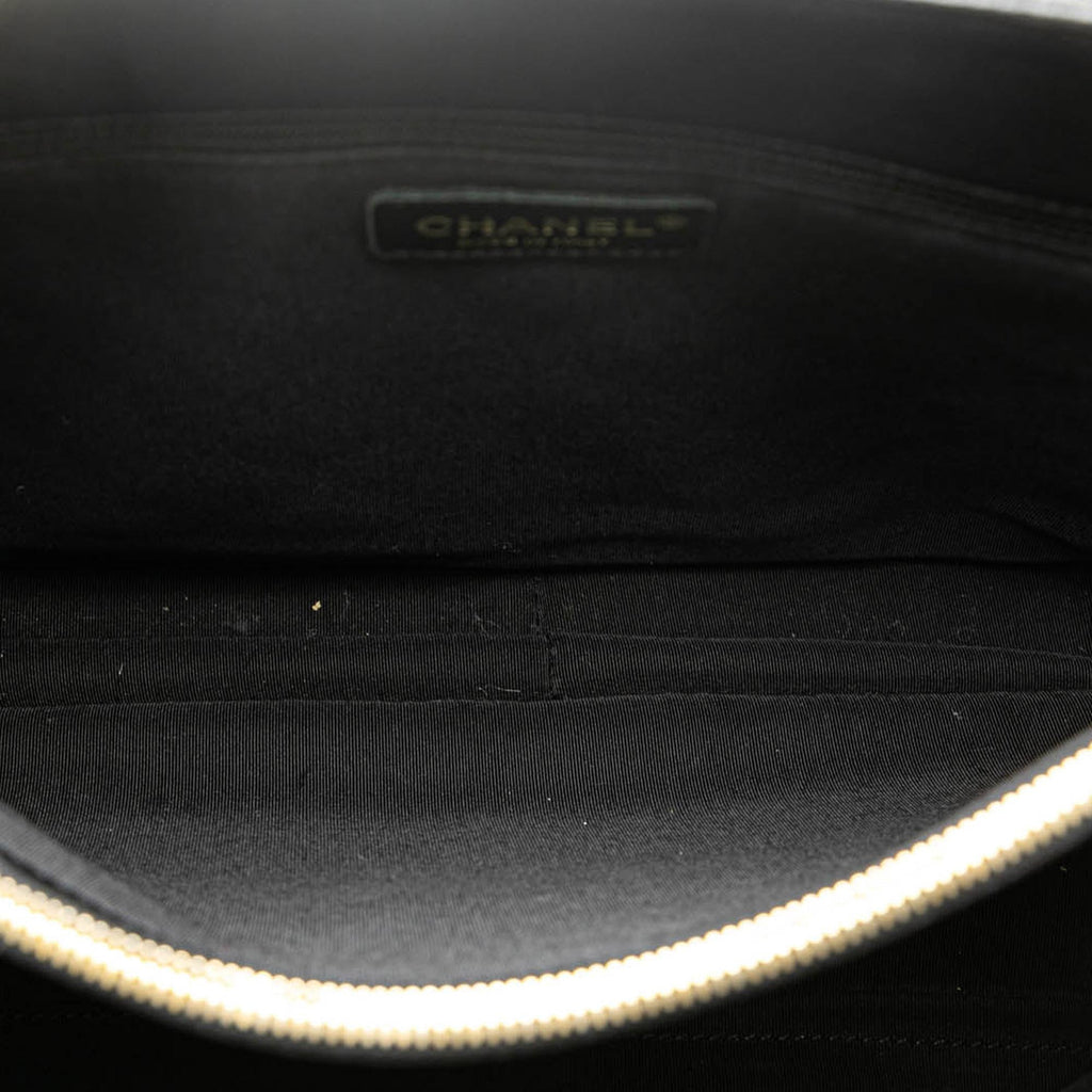 Chanel Caviar Grand Shopping Tote (SHG-1uuHP2)