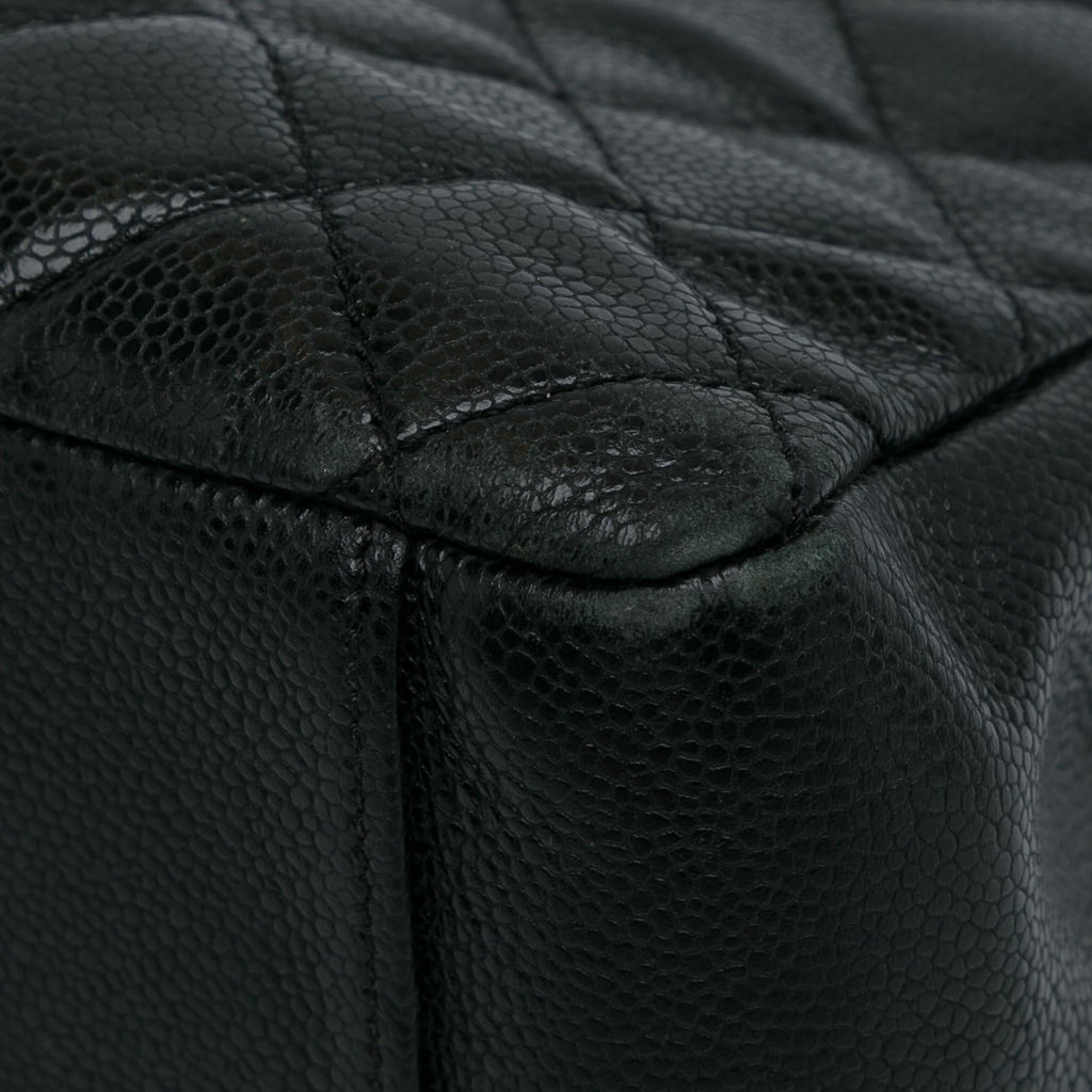 Chanel Caviar Grand Shopping Tote (SHG-WmeyV6)