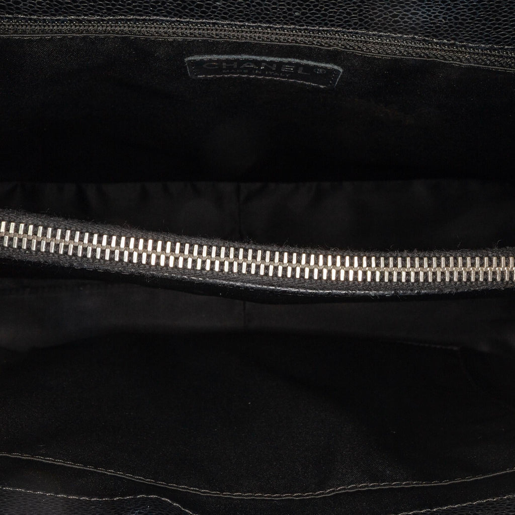 Chanel Caviar Grand Shopping Tote