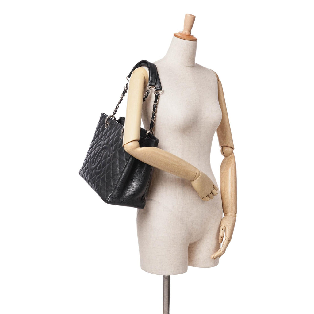 Chanel Caviar Grand Shopping Tote