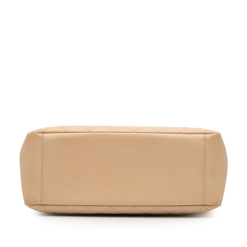Chanel Caviar Grand Shopping Tote