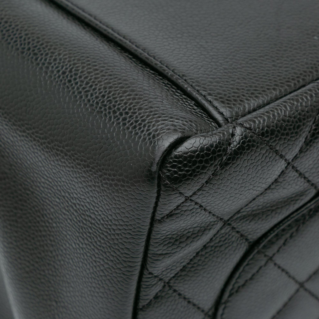 Chanel Caviar Grand Shopping Tote
