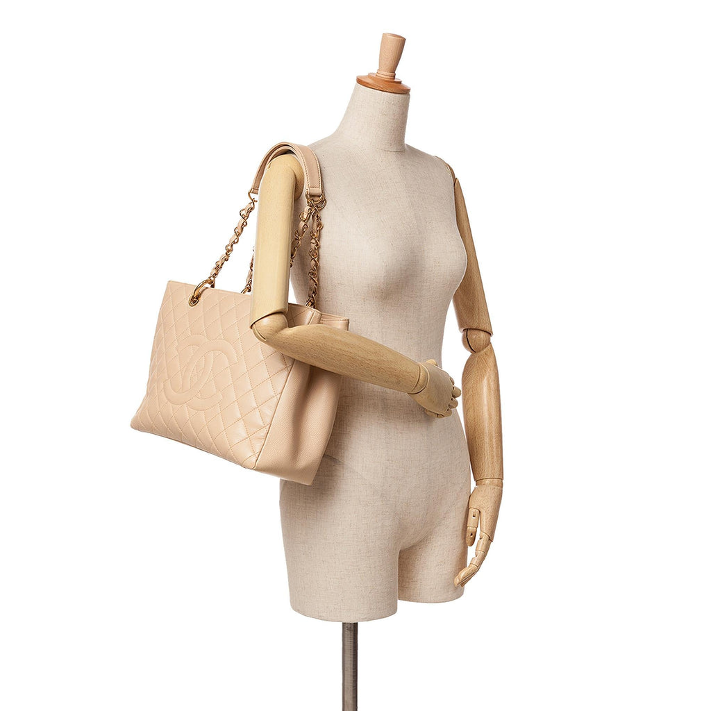 Chanel Caviar Grand Shopping Tote