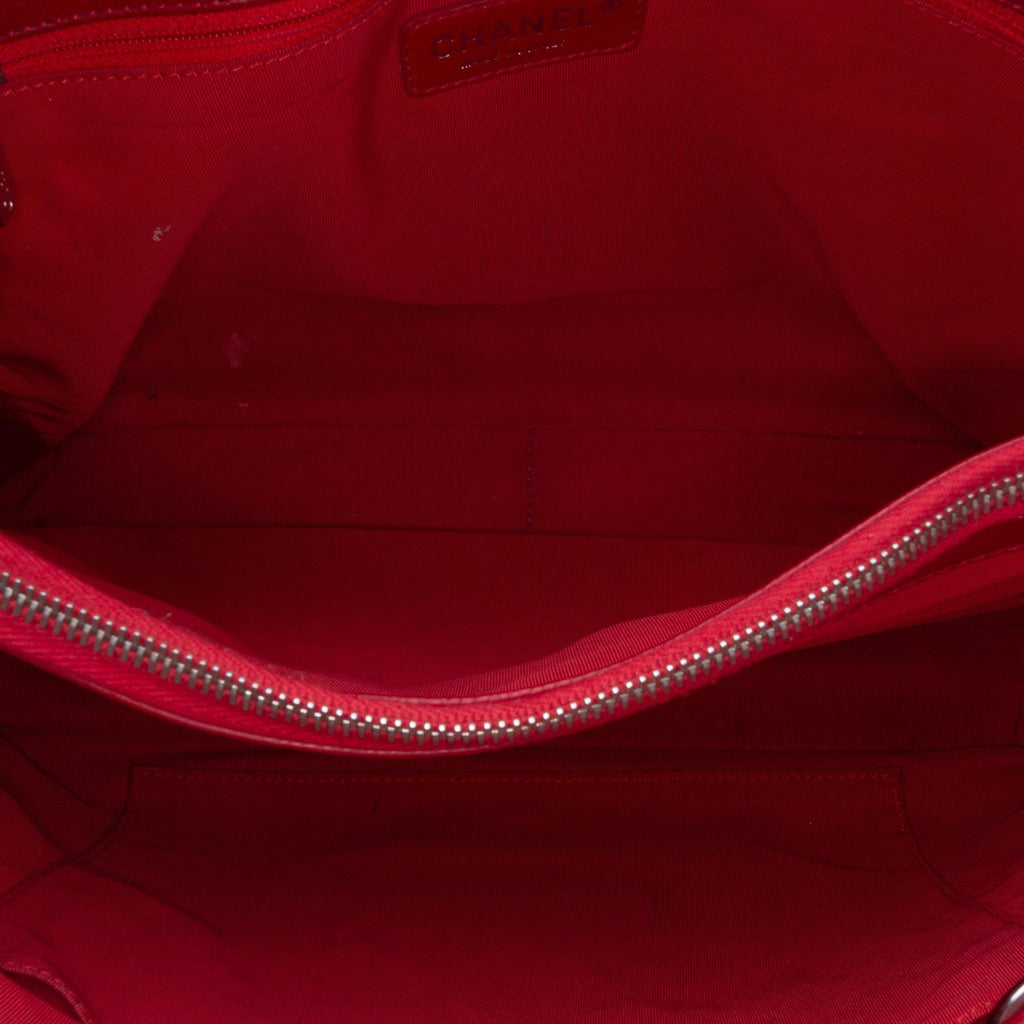 Chanel Caviar Grand Shopping Tote