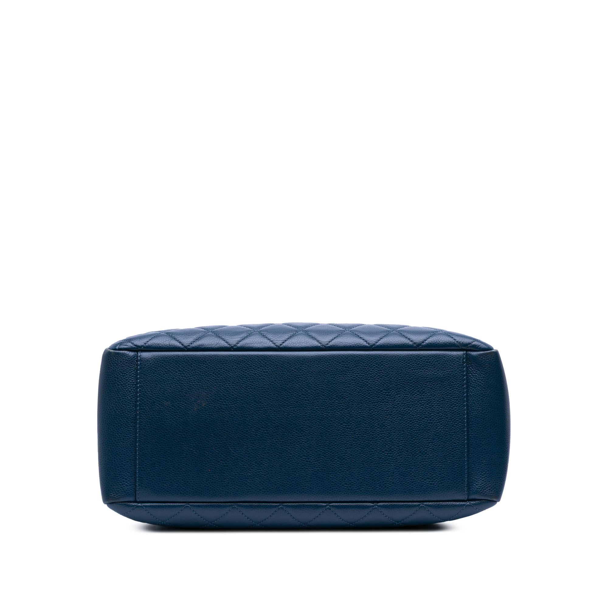 Chanel Caviar Grand Shopping Tote