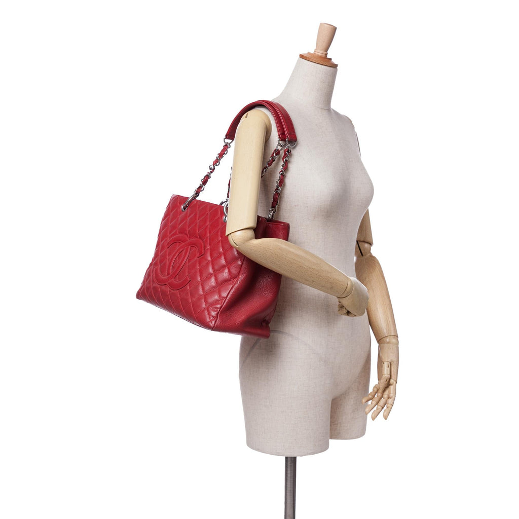 Chanel Caviar Grand Shopping Tote