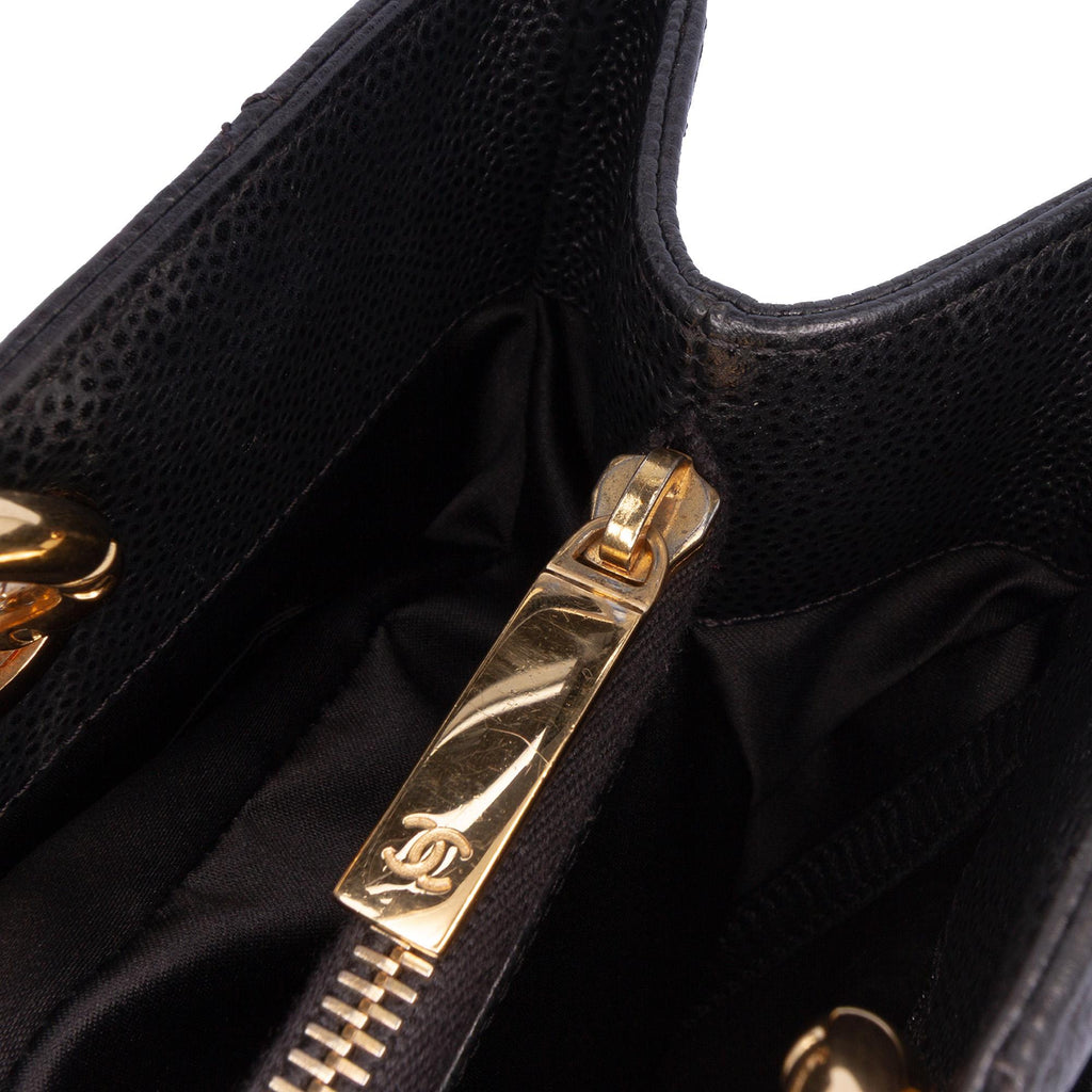 Chanel Caviar Grand Shopping Tote