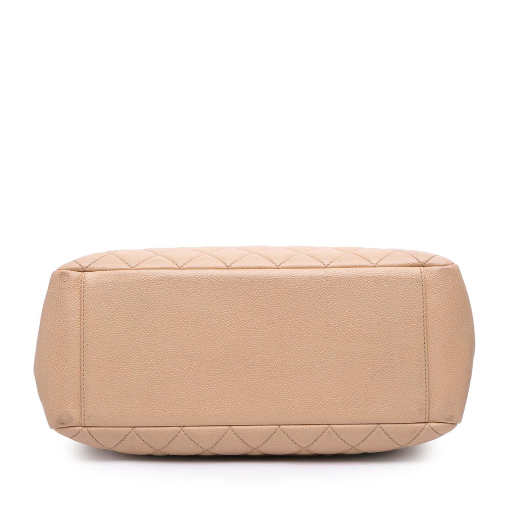 Chanel Caviar Grand Shopping Tote