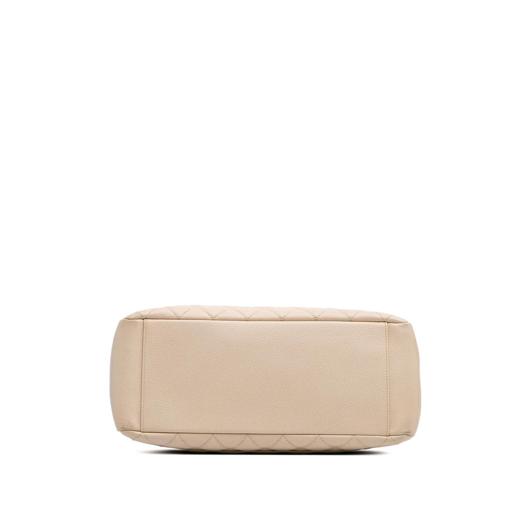 Chanel Caviar Grand Shopping Tote