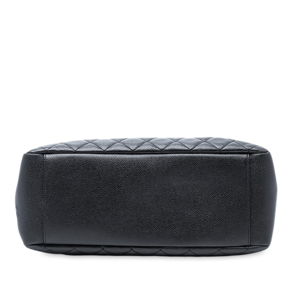 Chanel Caviar Grand Shopping Tote