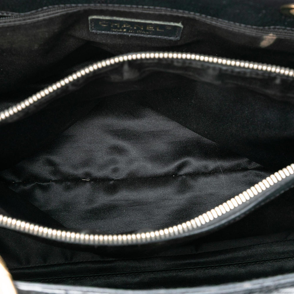 Chanel Caviar Grand Shopping Tote
