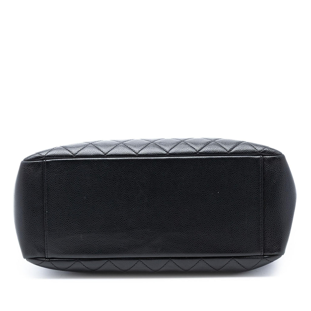 Chanel Caviar Grand Shopping Tote