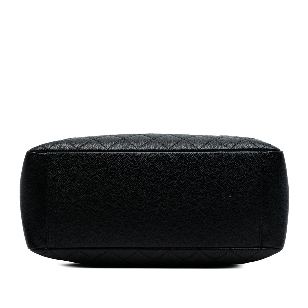 Chanel Caviar Grand Shopping Tote